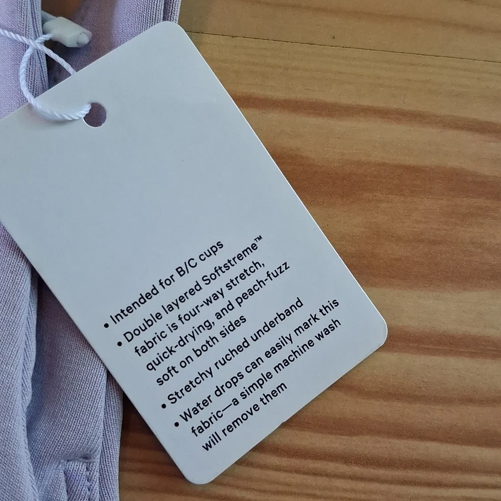 Lululemon Athletica Lavender Sports BRA - Picture 7 of 7